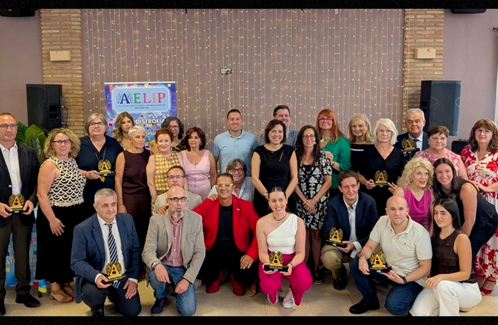 Ms de 200 personas arropan a AELIP en su IX Gala Anual de Premios